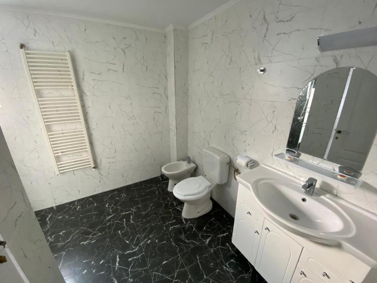 Hotel Cool Breeze - Mamaia Nord Năvodari Exteriér fotografie